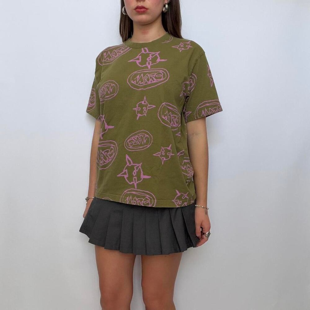 Heaven by Marc Jacobs Green Graphic Tee w/ Pink Marc Designs